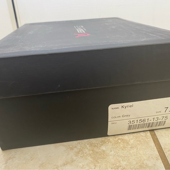 Jessica Paster Kyriel Sparkle Pumps Heels - Picture 6 of 6